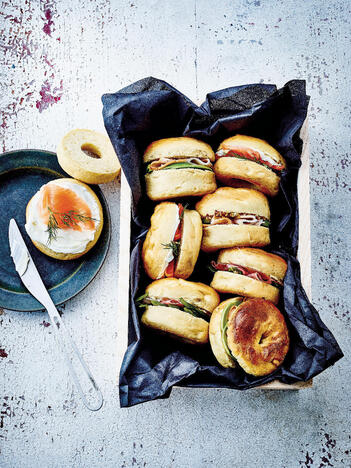 Tupperware Silikon-Hoops-Form Bagels selbstgemacht in Silikonform