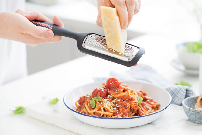 Tupperware Râpe Kleine Reibe zum Reiben von kleinen Mengen