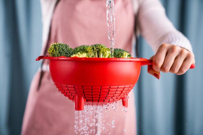 Tupperware Combi-colino zum Abtropfen von Salat, Kräutern, Gemüse 