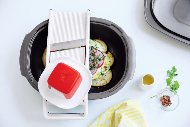 Tupperware Mando Junior® zum Hobeln von Gemüse