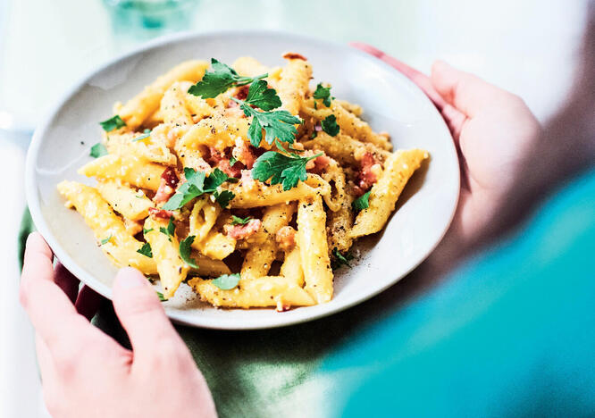 Tupperware Penne alla Carbonara 