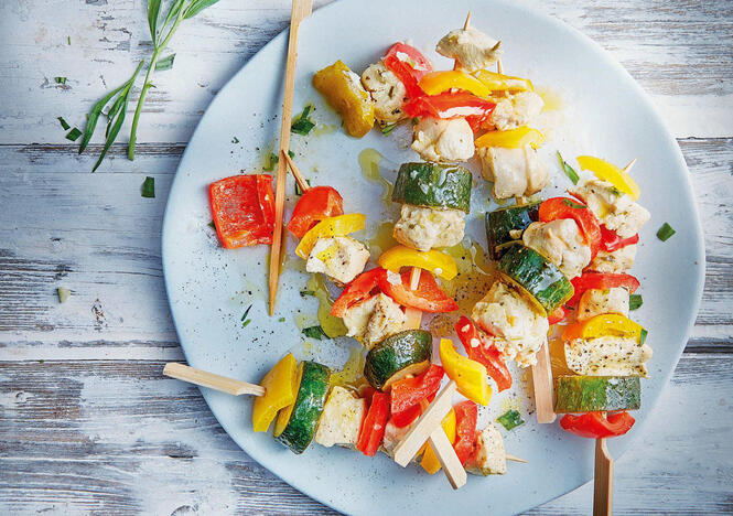 Tupperware Brochettes de poulet et légumes à l'estragon 