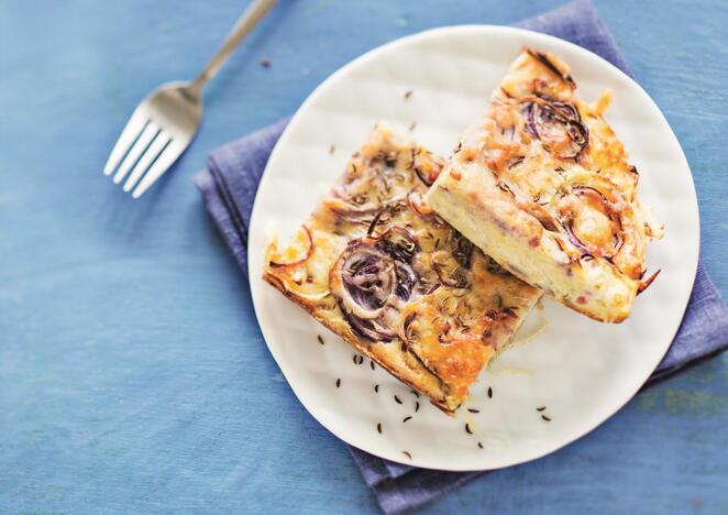 Tupperware Tarte aux oignons RolleZwiebelkuchen06_1.jpg
