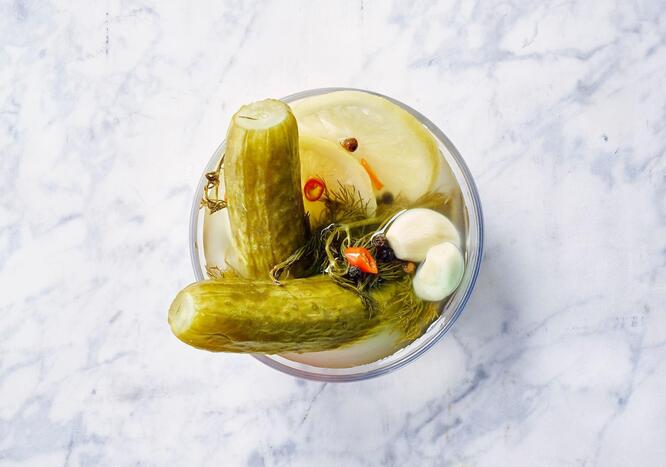 Tupperware Cornichons au vinaigre épicés 