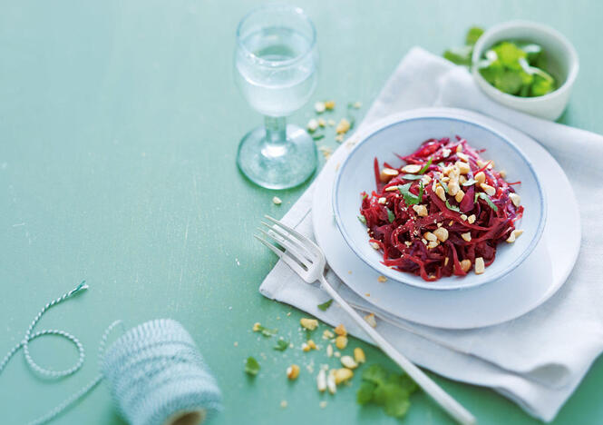 Tupperware Randen und Rotkohl an Ingwer 